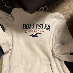 Hollister sweatshirt!